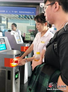 唐山北站引入人臉自助識別設備，旅客秒速通關更便捷