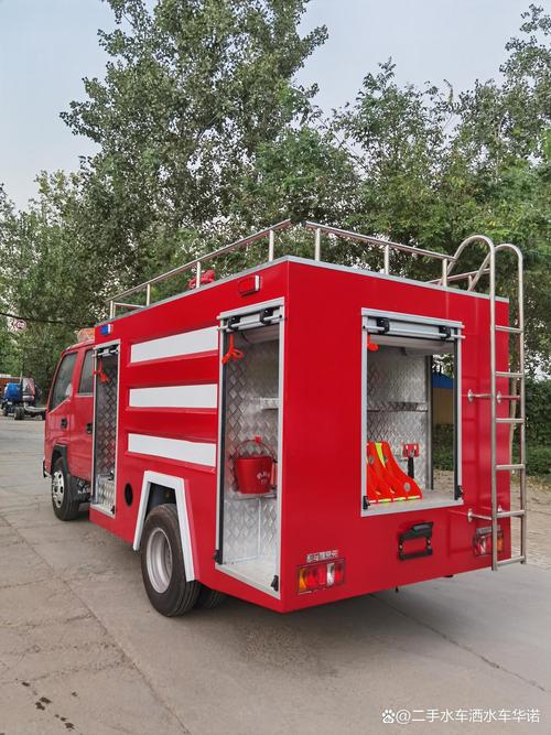 后置消防用品與全車鋁合金鋪墊 安全與美觀兼具的現代消防解決方案